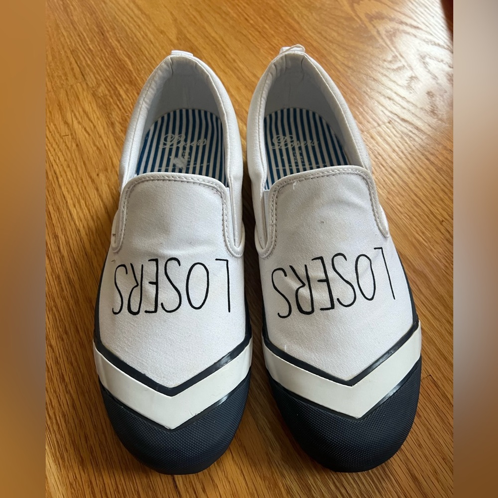 New LOSERS White Sneakers Very Rare Design ‘Stick To Your Gxns’ Size 7.5